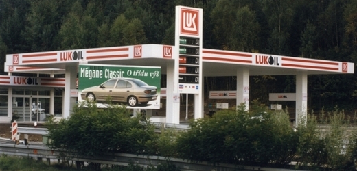 Čerpací stanice společnosti Lukoil.